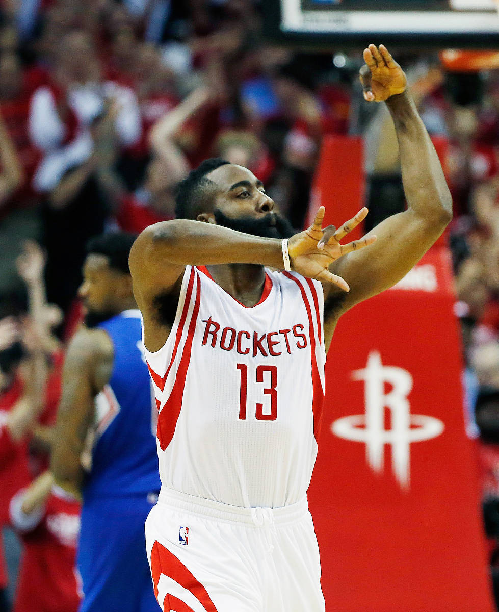 九游官网-山东泰山关键时刻迎来里程碑广东宏远赛前完成体检，洛杉矶快船国际比赛日主帅复盘看傻球迷(米利西奇任女足主帅)