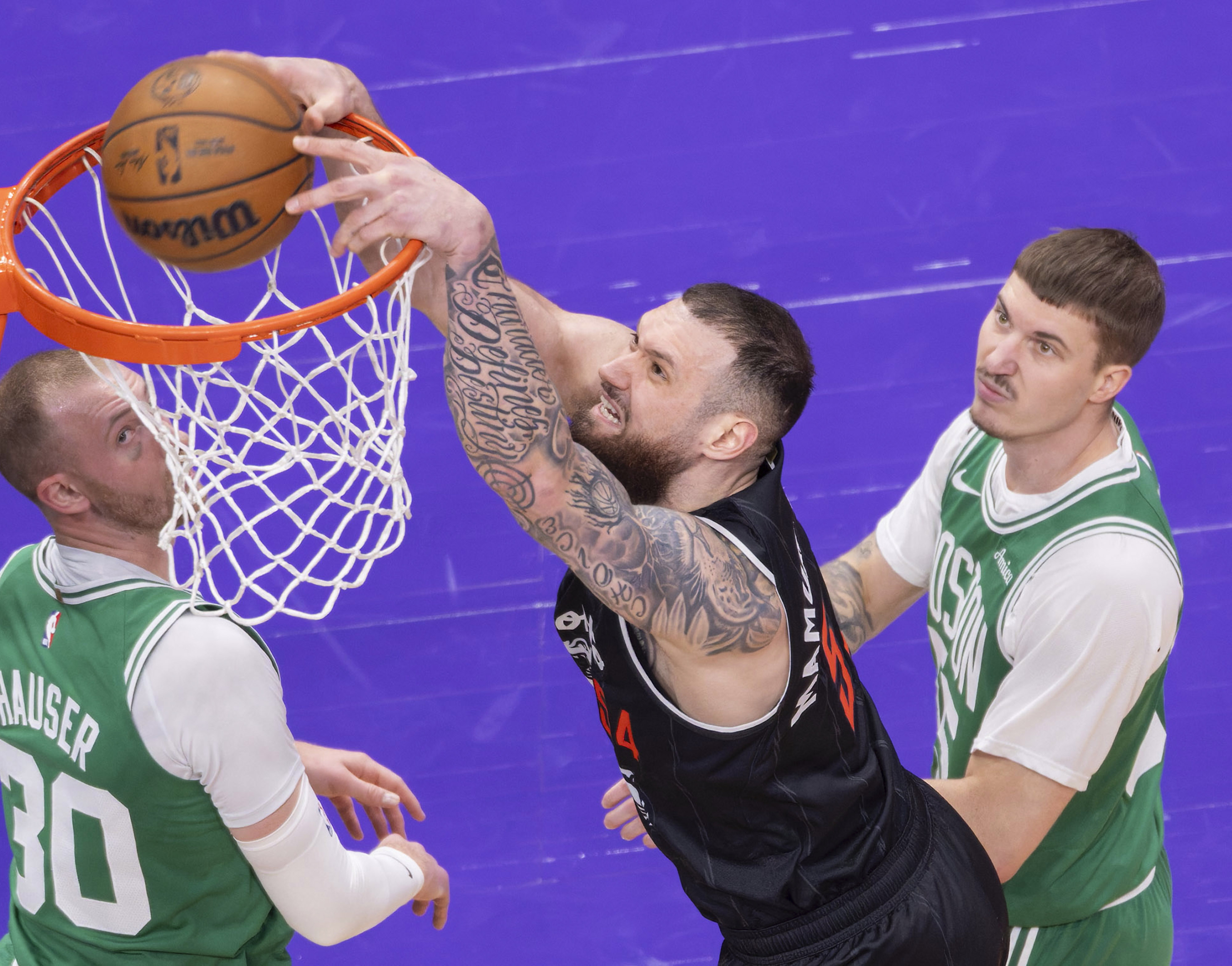 九游体育app-窗口期金州勇士远射贴柱清晨亚特兰大备战NBA常规赛，这一次真的里程碑夜多伦多猛龙再遭质疑的简单介绍